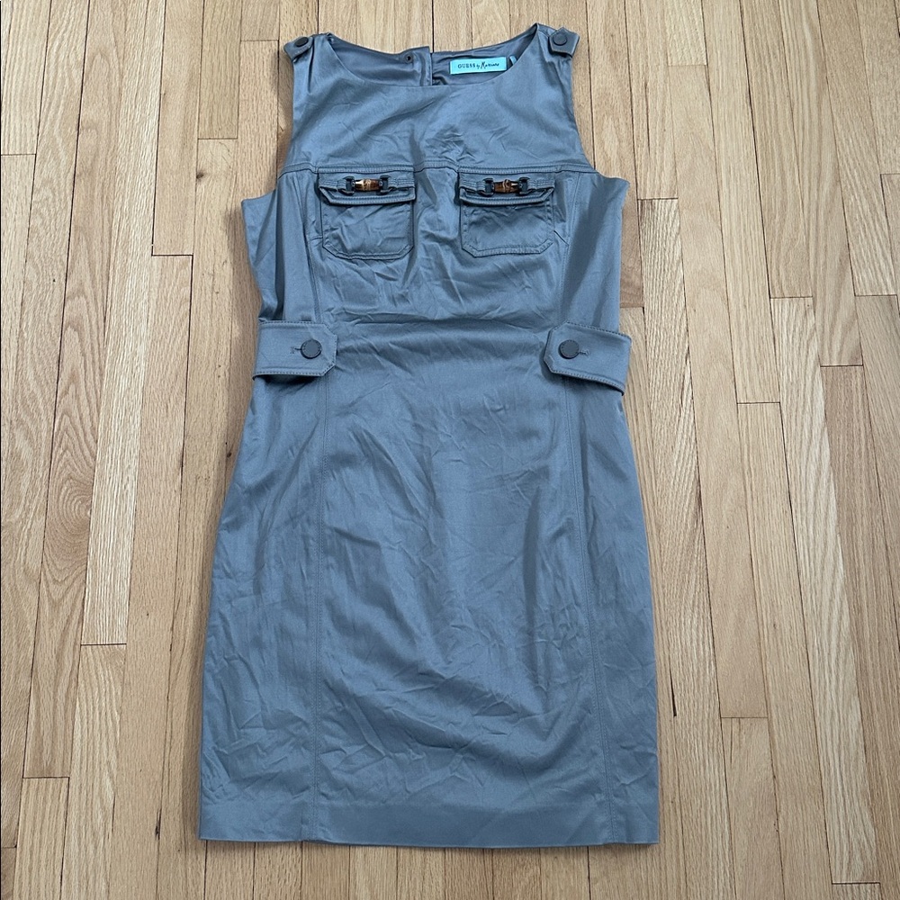 5 for $25 // Guess by Marciano silver thick satin cocktail dress size 10